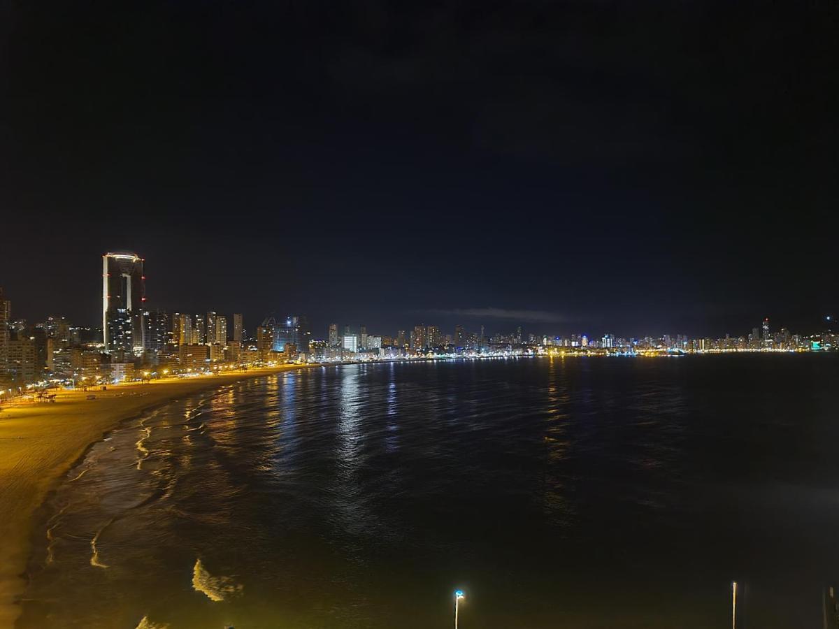 Willa Bonito Triplex Con Increibles Vistas Benidorm Zewnętrze zdjęcie